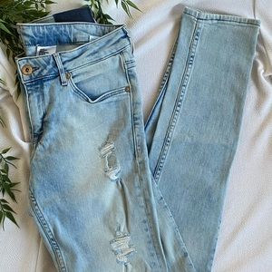 H&M Light Washed Ripped Denim Skinny Jeans